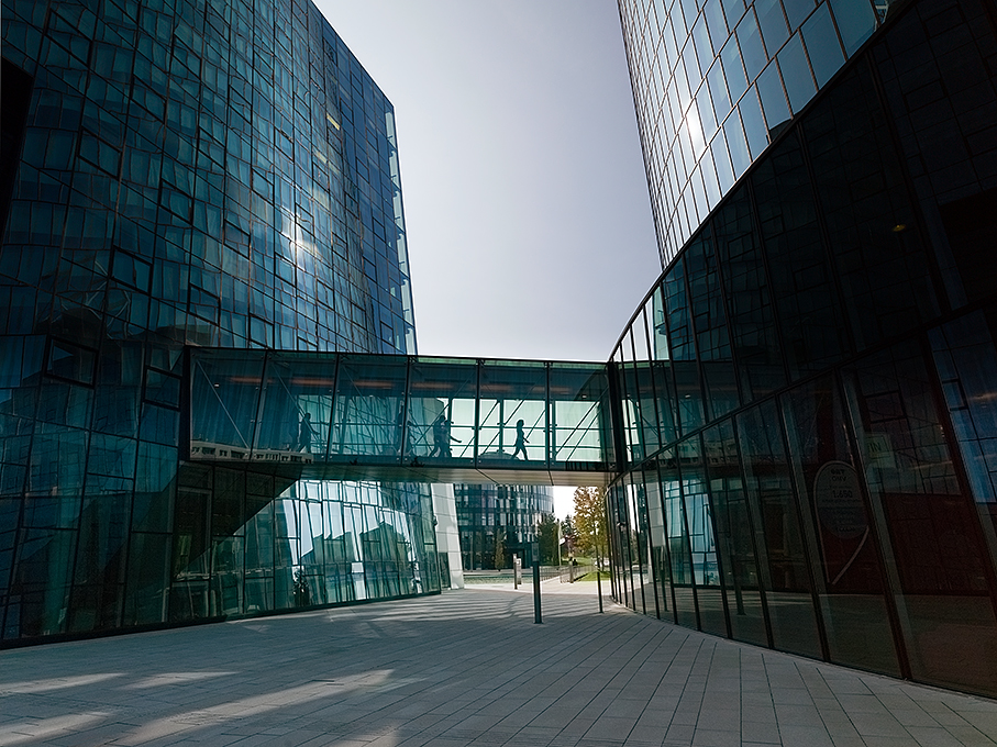 OMV Head Center Wien, Hoch Zwei, Geschäftsbericht